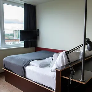 Aparthotel Base, Hamburg